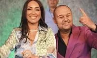 Arabu - Pe sub mana o intorc