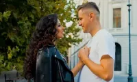 Oana Preda - Cu sandalele in mana